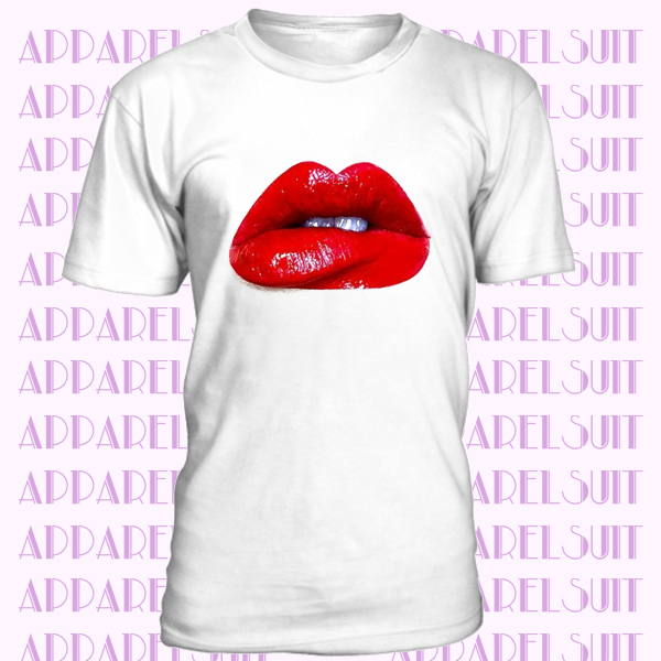 Girl Sweet Lip Print Design T-SHIRT