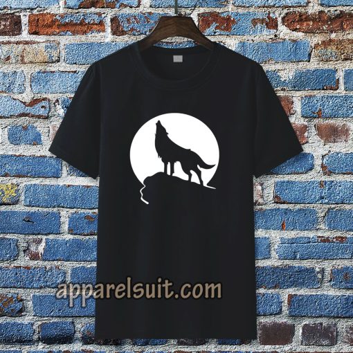 Howling wolf silhouette and full moon T-shirt